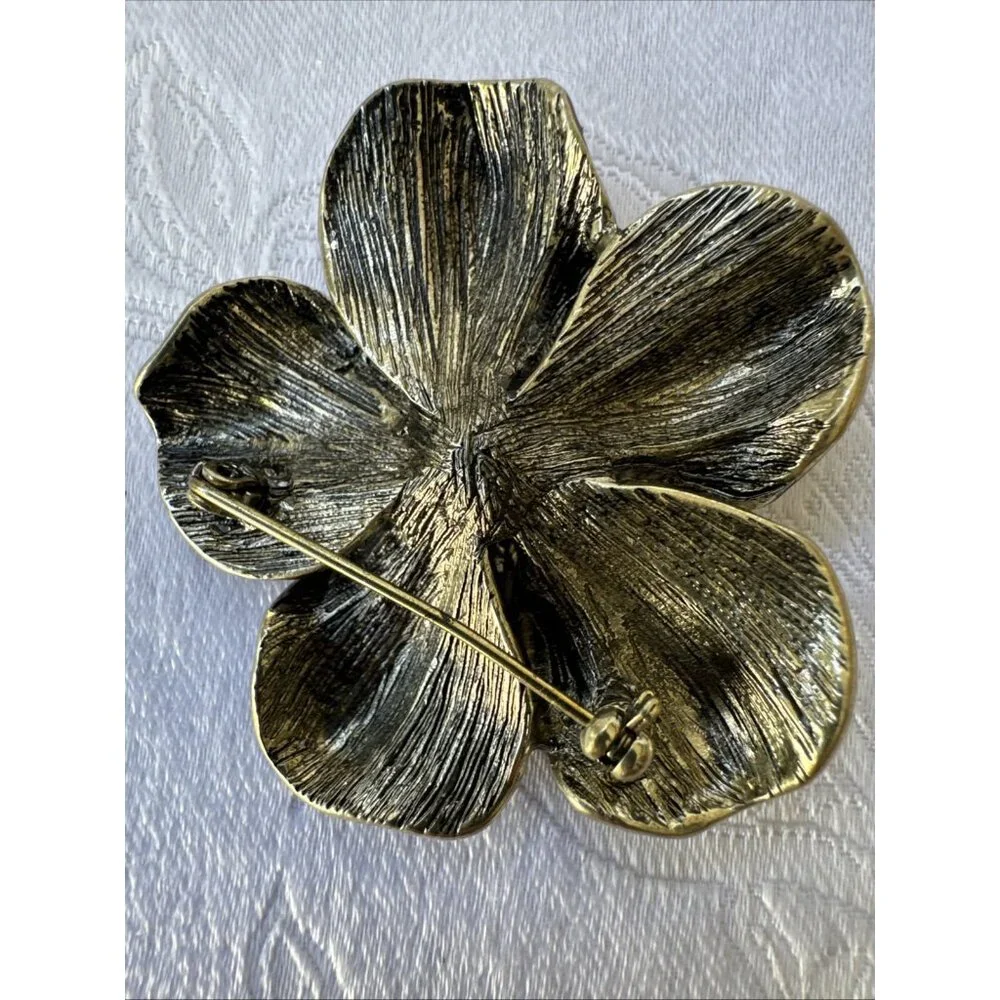 Cara New York Brooch Steampunk Bronze Flower Rhinestone Center NEW